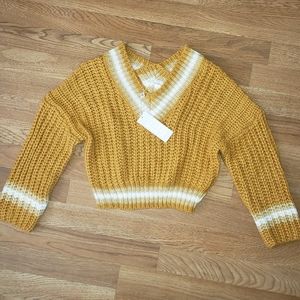 very nice mustard colored sweater!